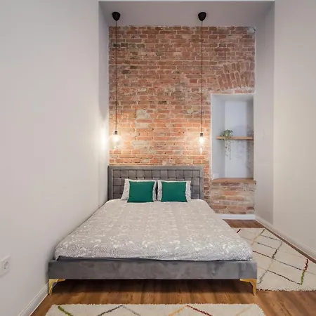 A32 Boutique Apartments, Location By Bqa