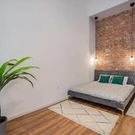 Apartment A32 Boutique Apartments, Location By Bqa *